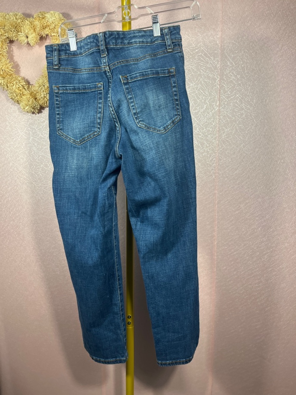Ella Moss Men's Straight Jeans in Medium Blue Wash - Picture 2 of 5